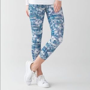 Lululemon High Rise Wunder Under Crop